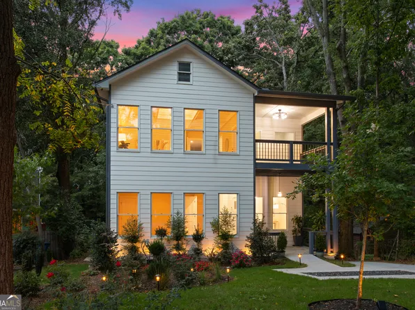 611 Hemlock Cir SE, Atlanta, GA 30316
