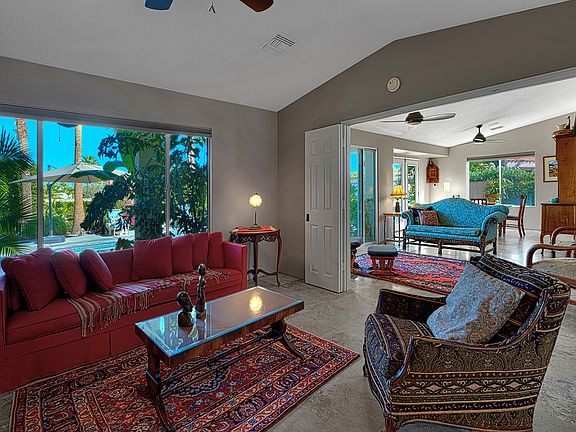 3rd image of 2950 Araby Cir