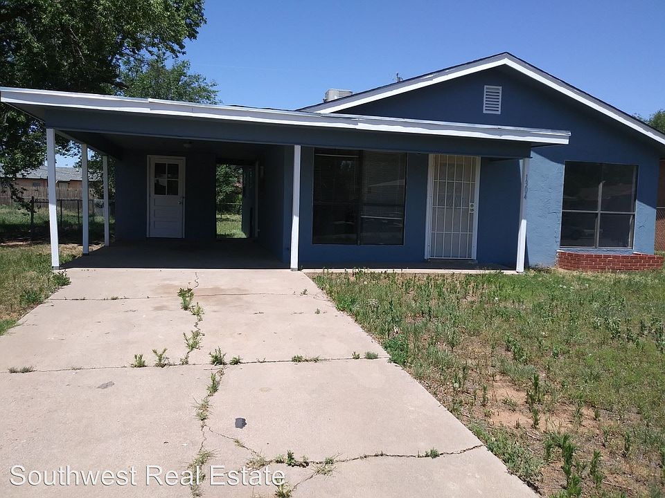 1st image of 1304 Mora St