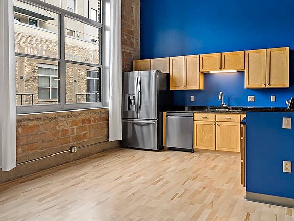 3rd image of 521 S 7th St Unit 623
