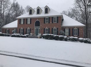 64 Greensborough Dr, Jackson, TN 38305