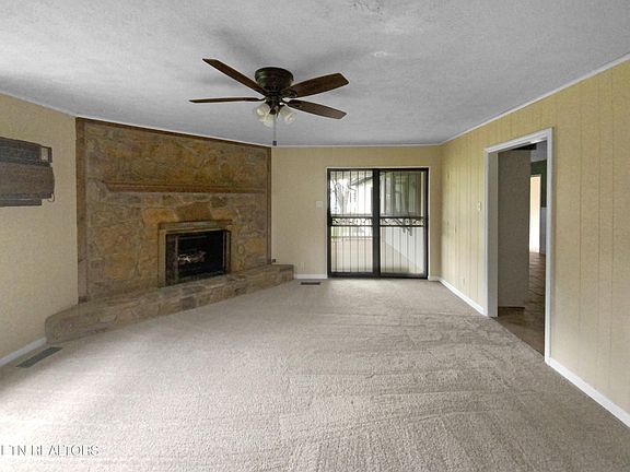 3rd image of 4429 Doris Cir