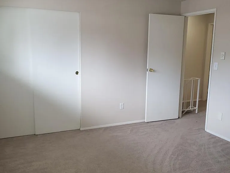 8309 Cirque Dr W #6 — Photo 19