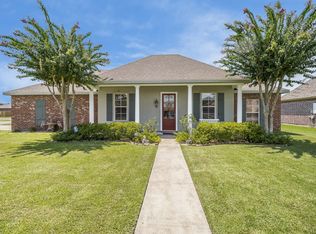 133 Rue Des Cannes, Maurice, LA 70555