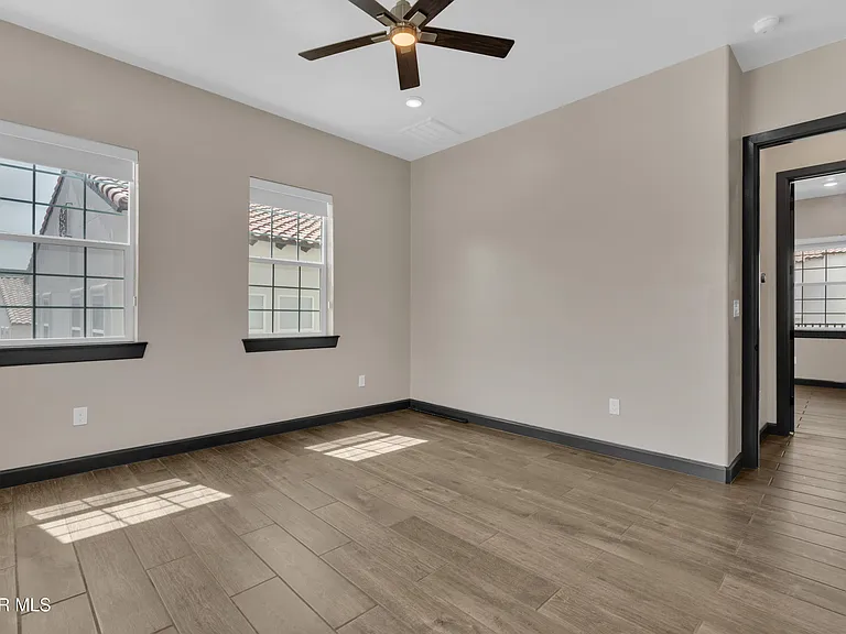 461 Vin Benicarlo Pl — Photo 29