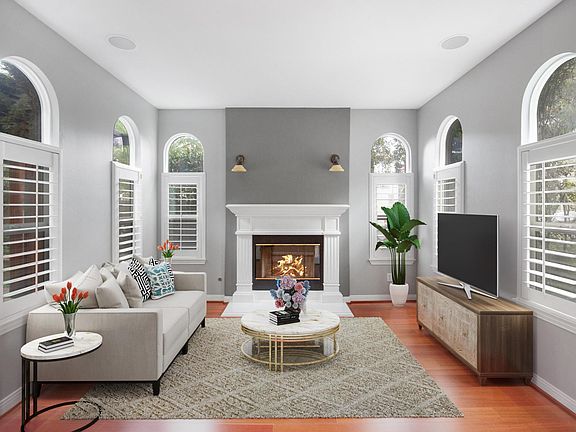 Virtually staged - Living Room