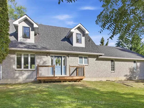 378 Harrington Rd, Quinte West, ON K0K 2C0