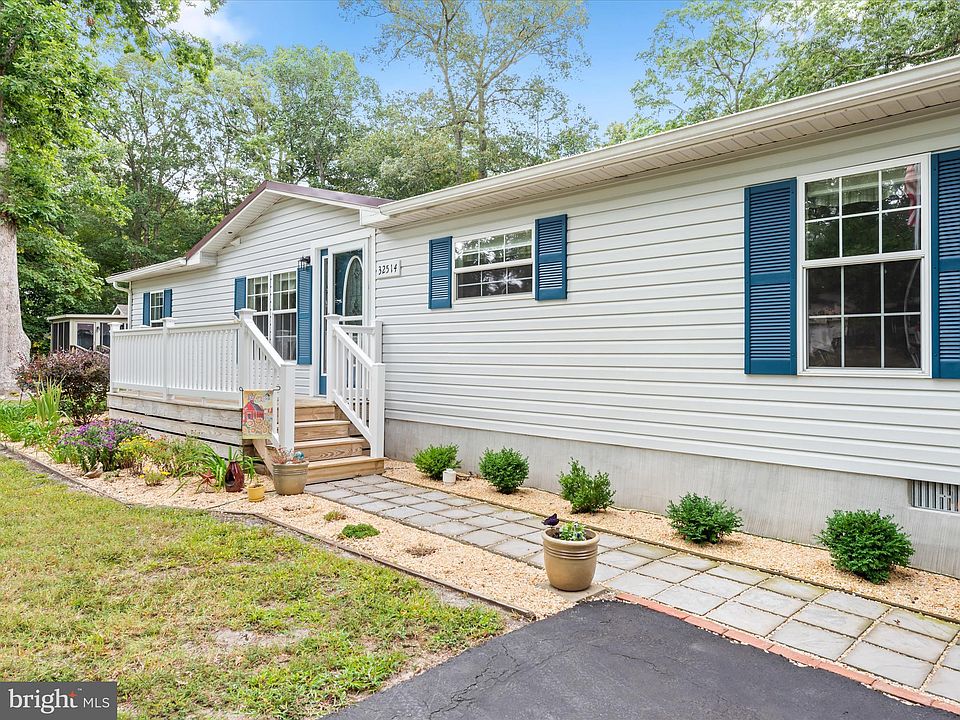 1st image of 32514 E Baltimore Ct