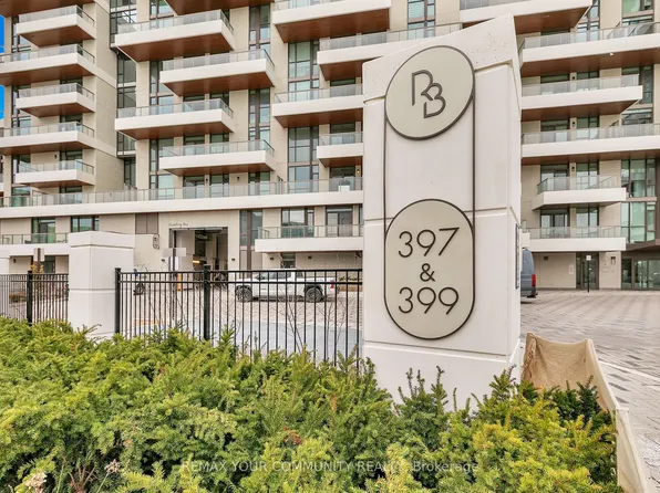397 Royal Orchard Blvd, Markham, ON
