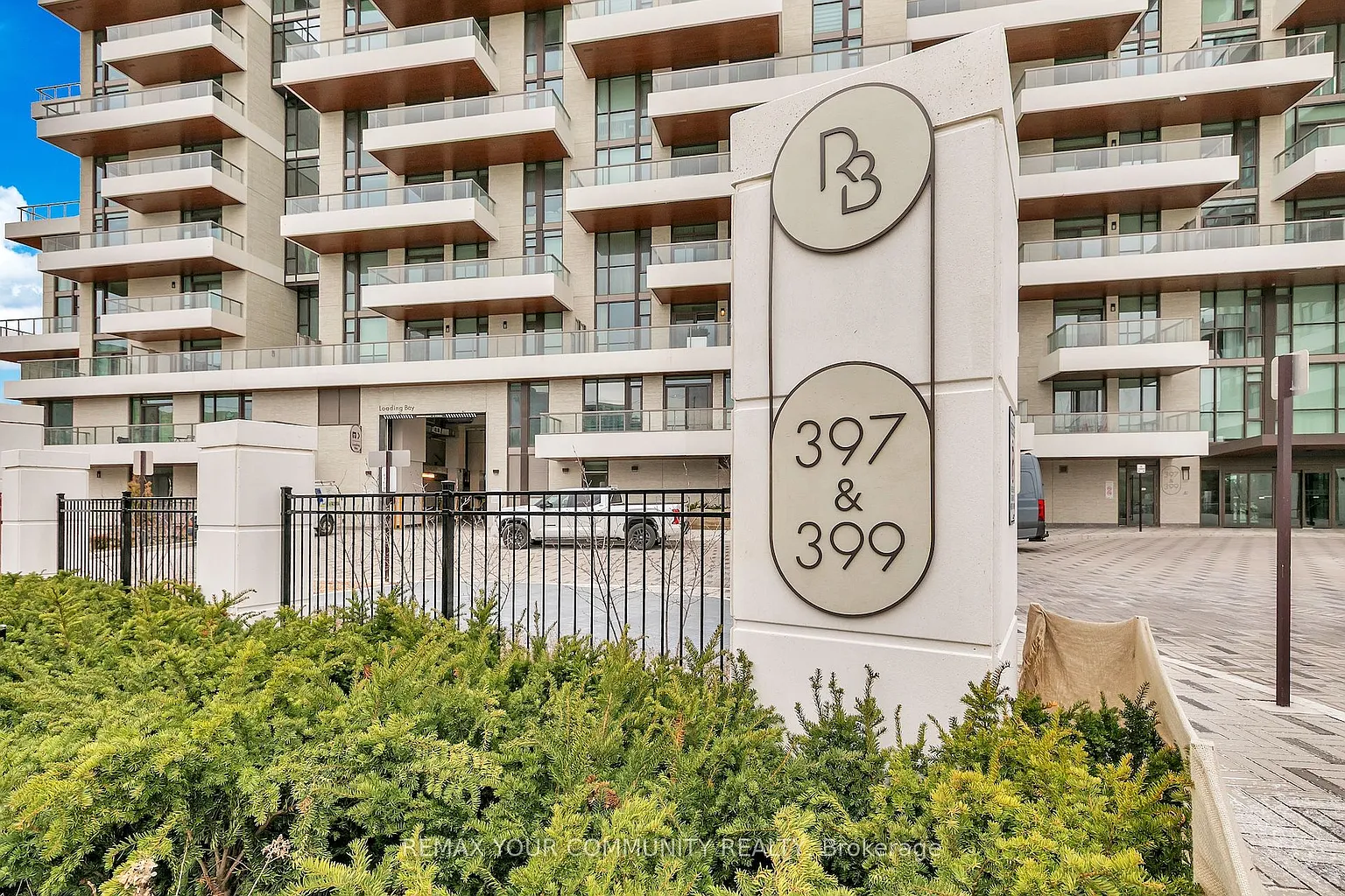 397 Royal Orchard Blvd #Penthouse 05 photo 1