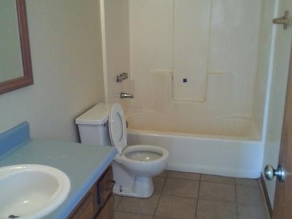 3rd image of 1801 Heinrich St APT 8