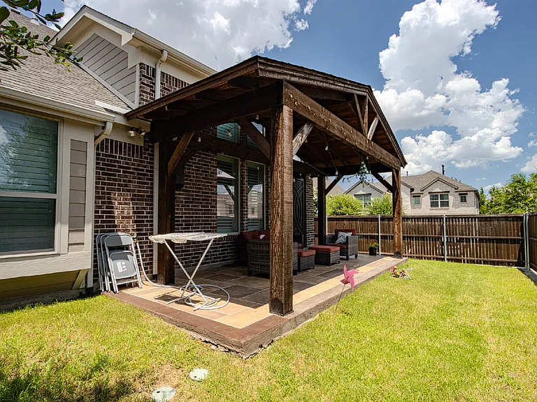 8701 Fairway Ln — Photo 42