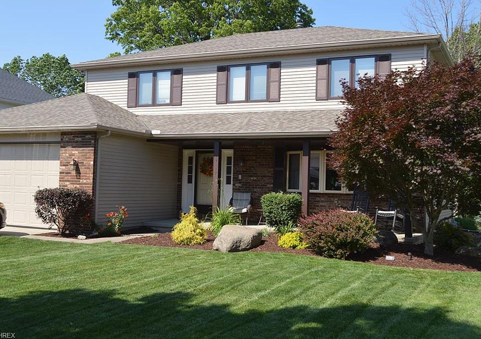 1st image of 17117 Greenwood Dr