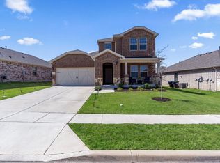 2314 Peregrine Way, Crandall, TX 75114