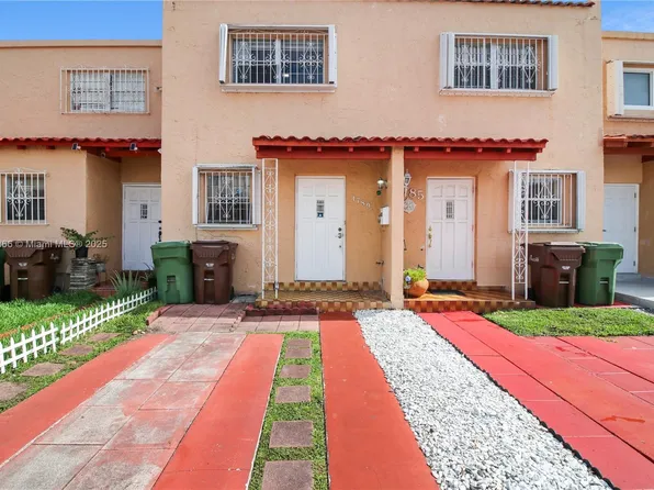 1789 W 57th St #203, Hialeah, FL 33012