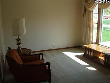 5th image of 485 Terrace Dr