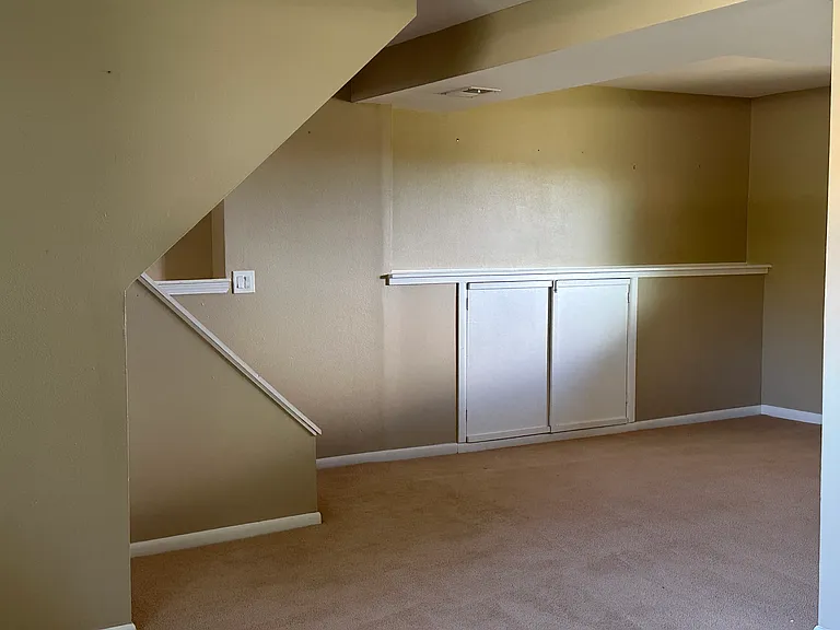 lower level rec room or office space- large and sunlit