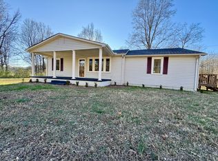 240 Blue Hill Rd, Mc Minnville, TN 37110