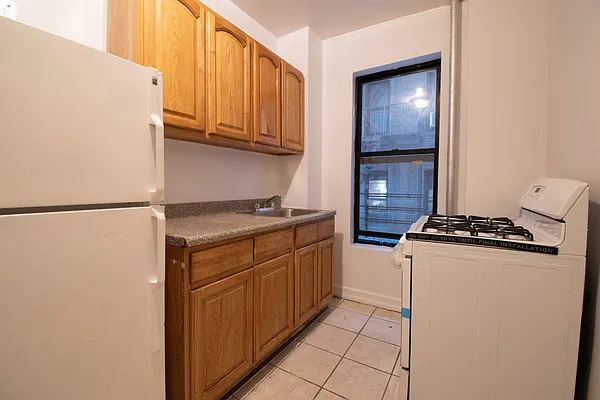 Rented by Bohemia Realty Group | media 9