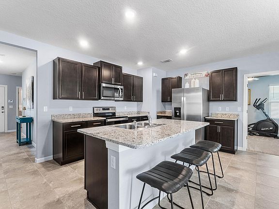 5th image of 11260 SW HADLEY Street