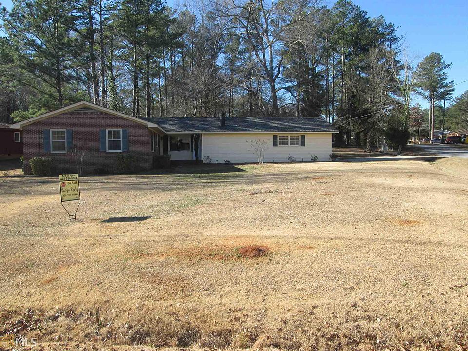 1st image of 241 Brookwood Dr