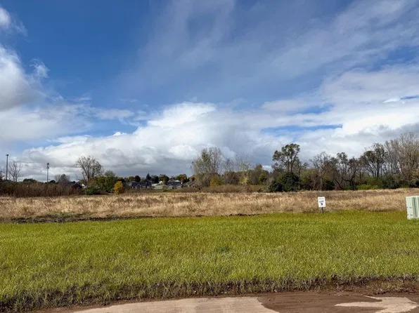 Ridgeway Dr #9, Greenville, WI 54942