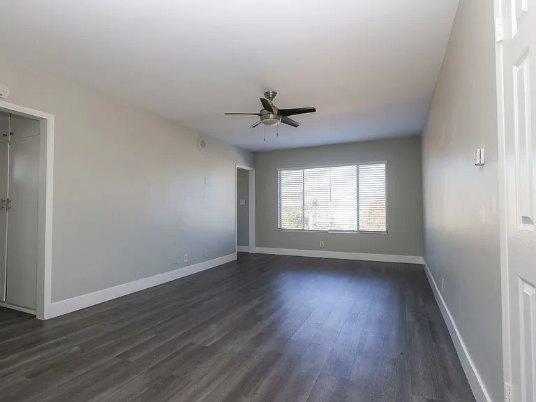 La Casa Blanca — Photo 13