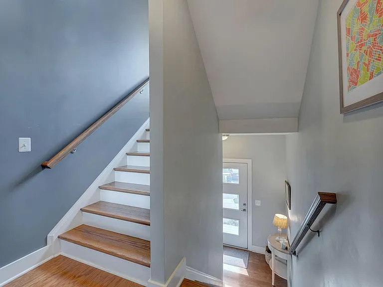 121 Penick Ct — Photo 34