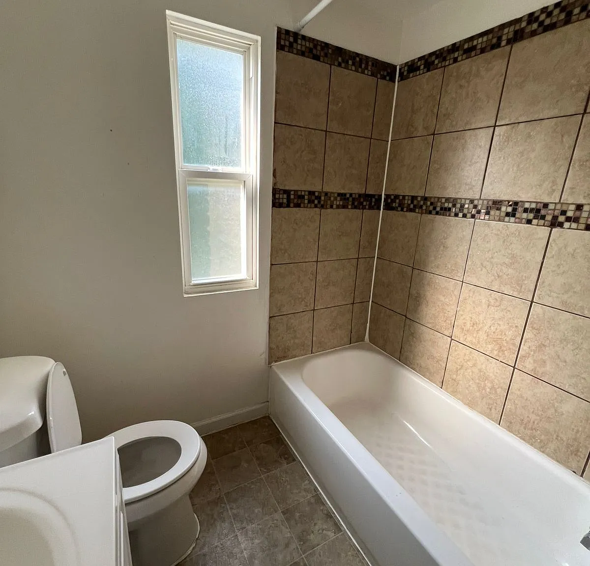 15901/5 Kramer St. - Hemera LLC - 15905 — Photo 2