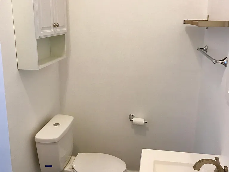 2320 W Grace St #2 — Photo 8