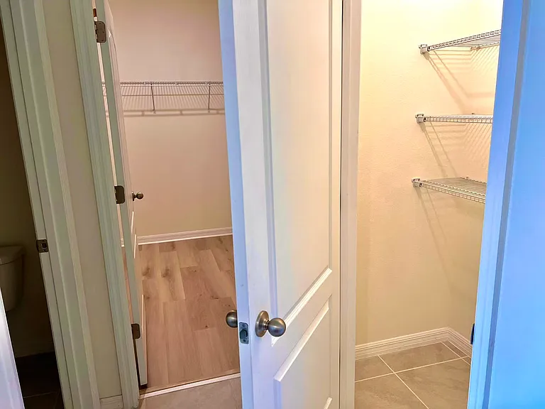 2730 Deep Creek Ave — Photo 13