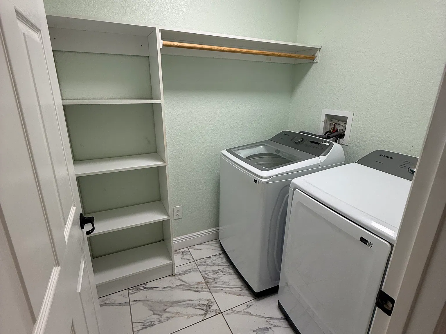 3 bed, 1428 sqft, $2,000 — Photo 4