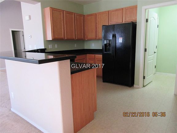 2nd image of 357 Fox Blitz Ave #0