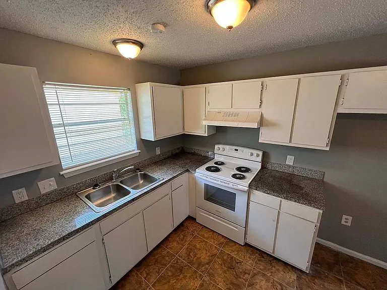 5057 Baker Blvd — Photo 9