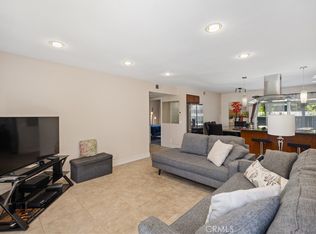 23214 Orange Ave APT 9, Lake Forest, CA