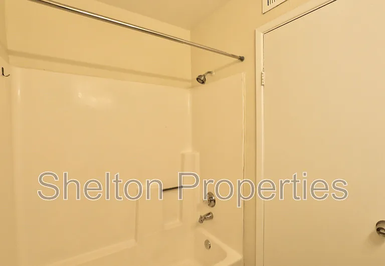 339 S Stapley Dr #104 — Photo 14