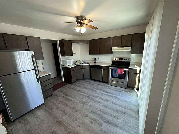2nd image of 305 Knightsbridge Rd