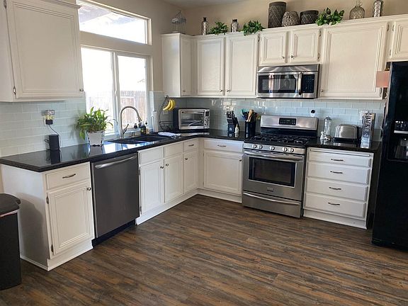 5th image of 8953 Ironstone Ct