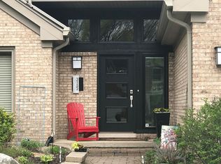 3152 Park Forest Dr, West Bloomfield, MI