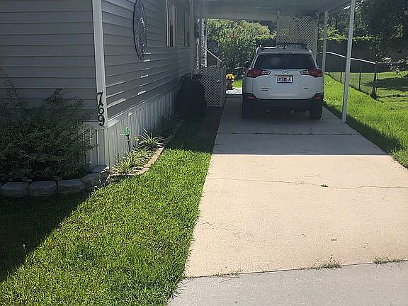 5th image of 769 Perimeter Park Cir