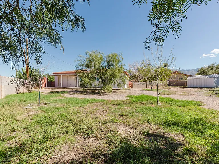 1502 Campbell Pl — Photo 30