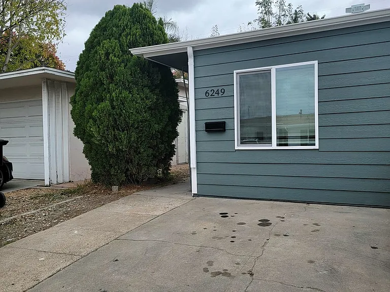 6249-6253 Mary Lane Drive — Photo 34