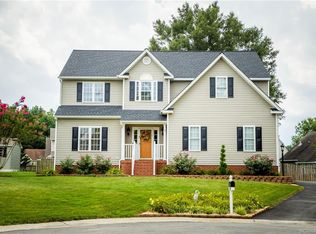 6045 Shady Oak Ct, Mechanicsville, VA 23111