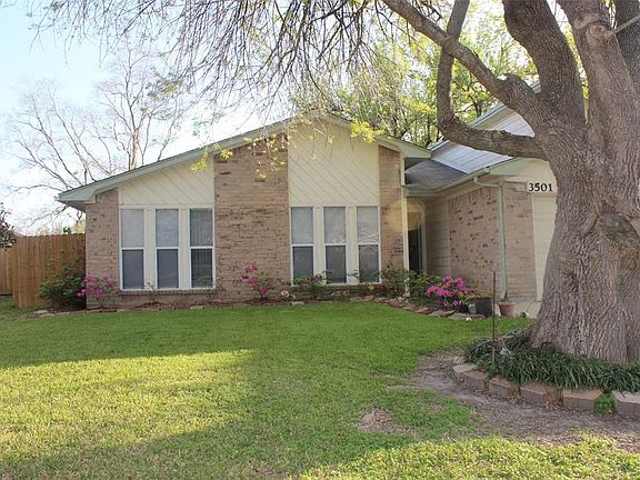 2nd image of 3501 Old Oaks Dr