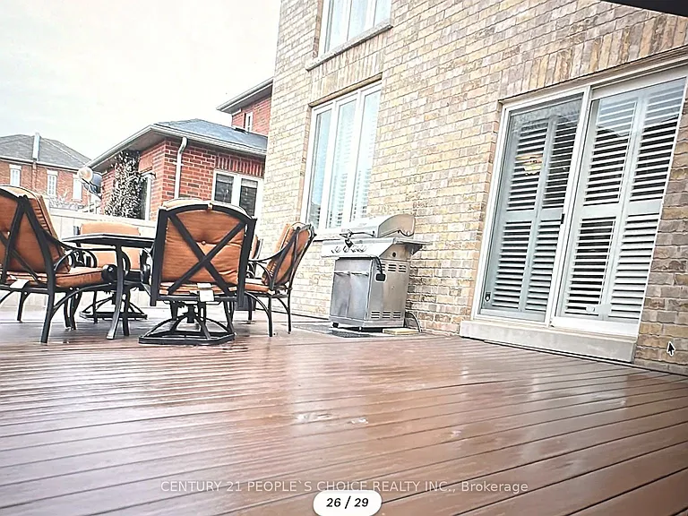 2486 Wasaga Dr — Photo 20