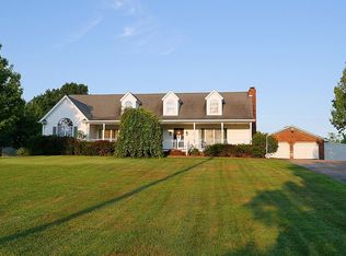 12 Lawrence Hayes Rd, Caneyville, KY 42721