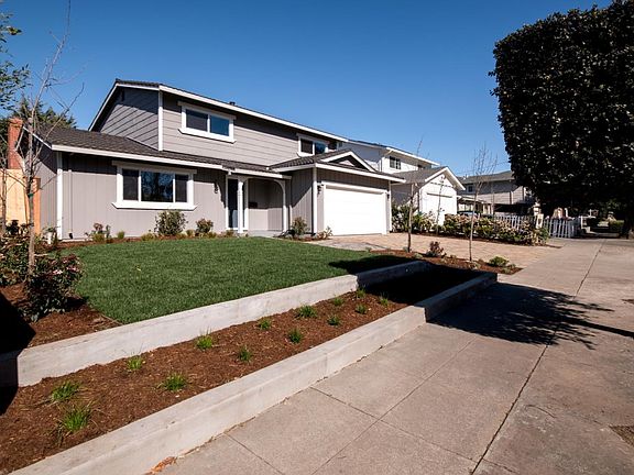 3rd image of 3255 Cropley Ave
