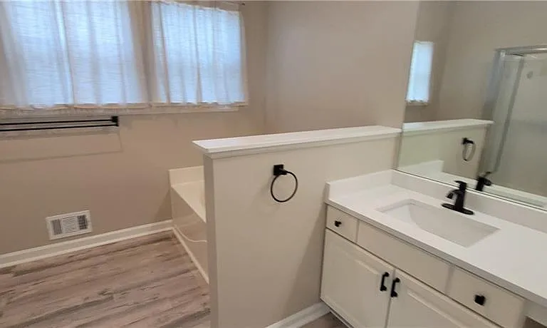 3324 Benthollow Ln — Photo 10