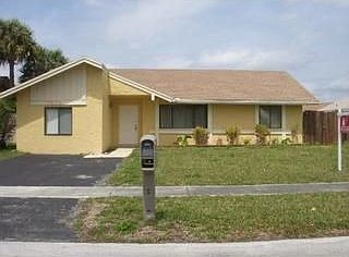 1st image of 7509 SW 6th Ct