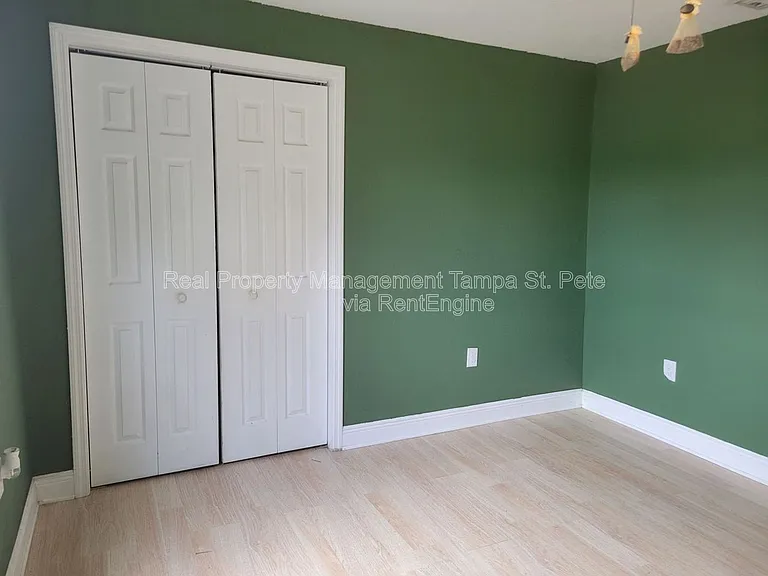 1711 E New Orleans Ave — Photo 24